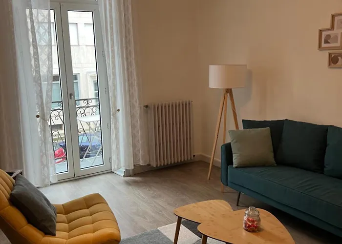 Appartement T4 70M2 - Meuble - Centre Ville - Proche Thermes